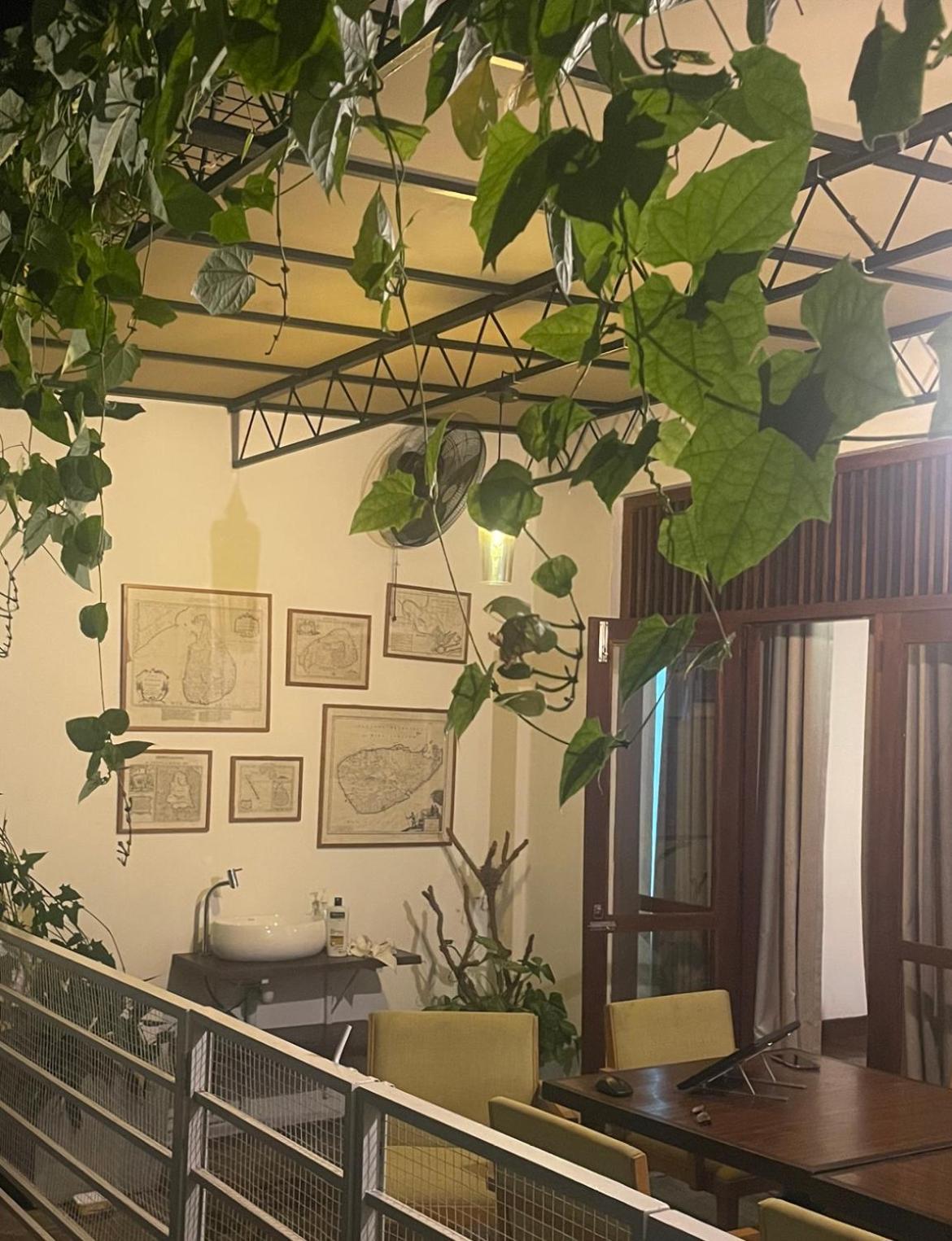 Surveyor'S Residence Bungalow Kandy Bagian luar foto